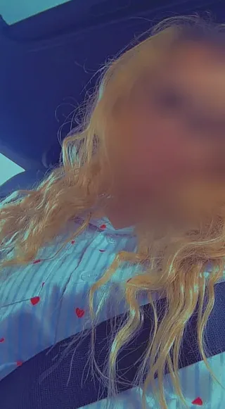 Aylin, 28