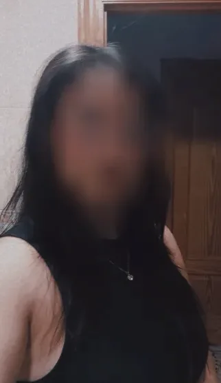 Greta, 24