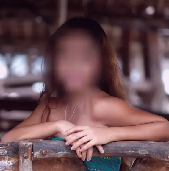 Marlene, 35