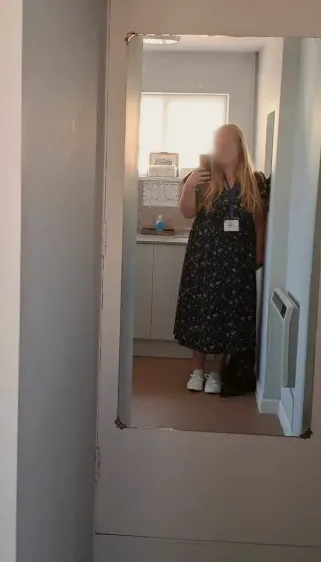 Nadine, 18