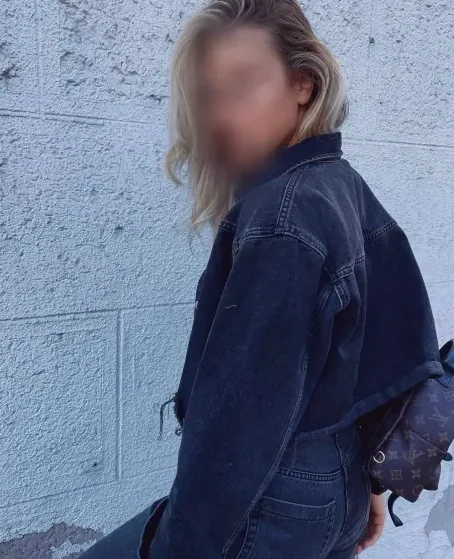 Saskia, 31